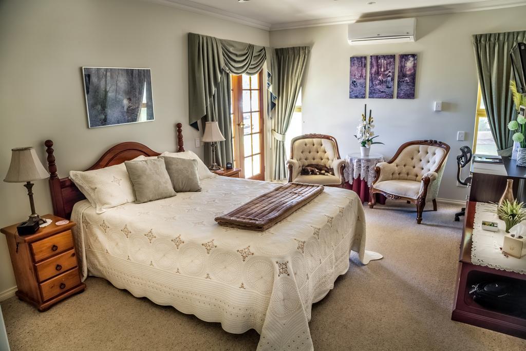 อามาดาเลคอทเทจเบดแอนด์เบรคฟาส Bed & Breakfast เรดคลิฟฟ์ ภายนอก รูปภาพ