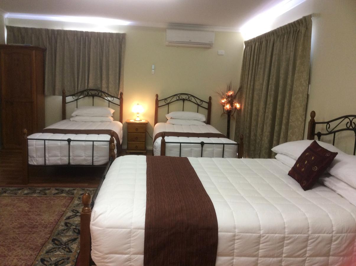 อามาดาเลคอทเทจเบดแอนด์เบรคฟาส Bed & Breakfast เรดคลิฟฟ์ ภายนอก รูปภาพ